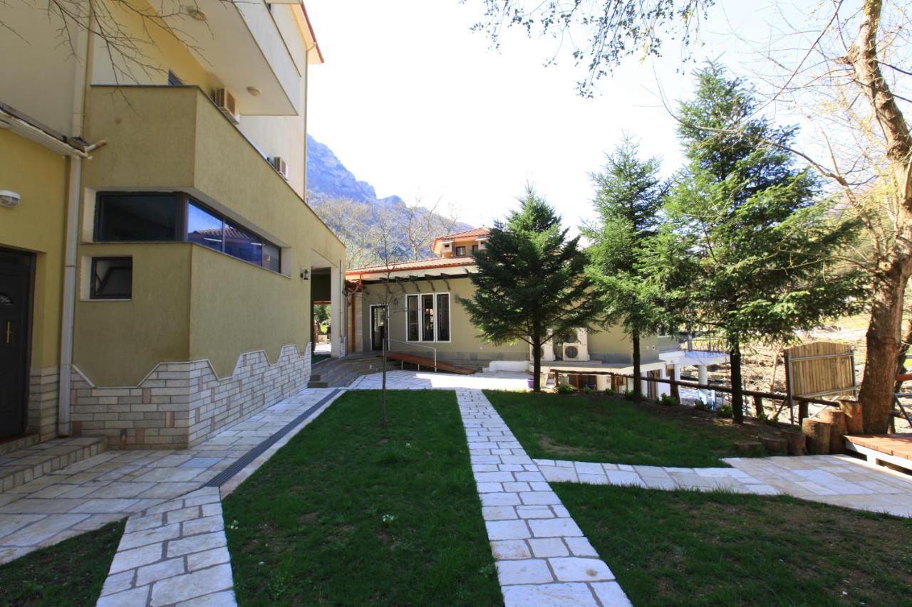Hotel Gryka e Kelcyres Zewnętrze zdjęcie