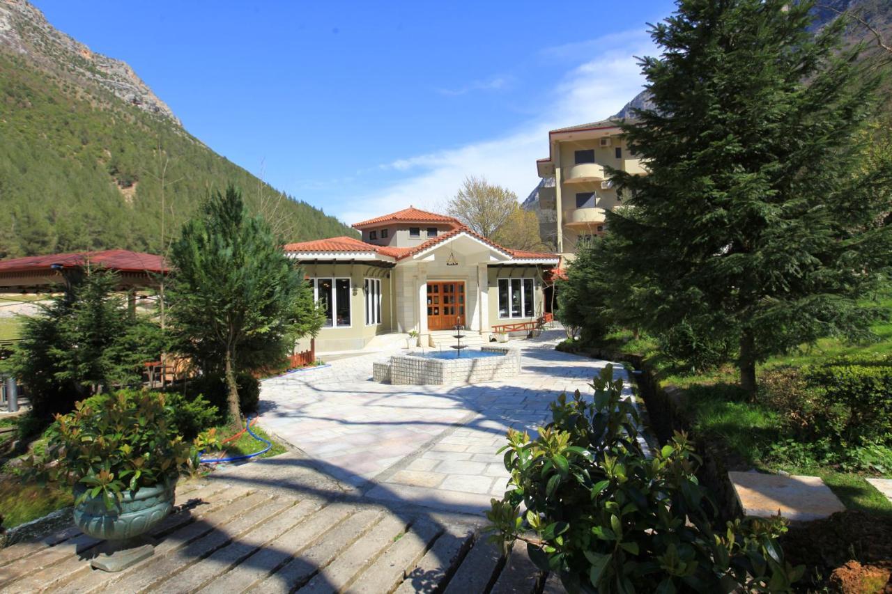 Hotel Gryka e Kelcyres Zewnętrze zdjęcie